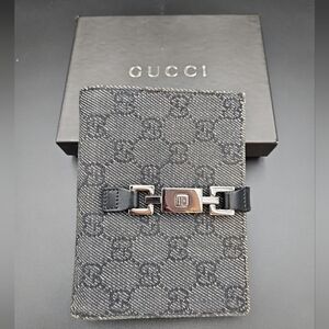 Authentic Vintage Gucci GG Monogram Denim Wallet Black/Grey with Toggle Closure